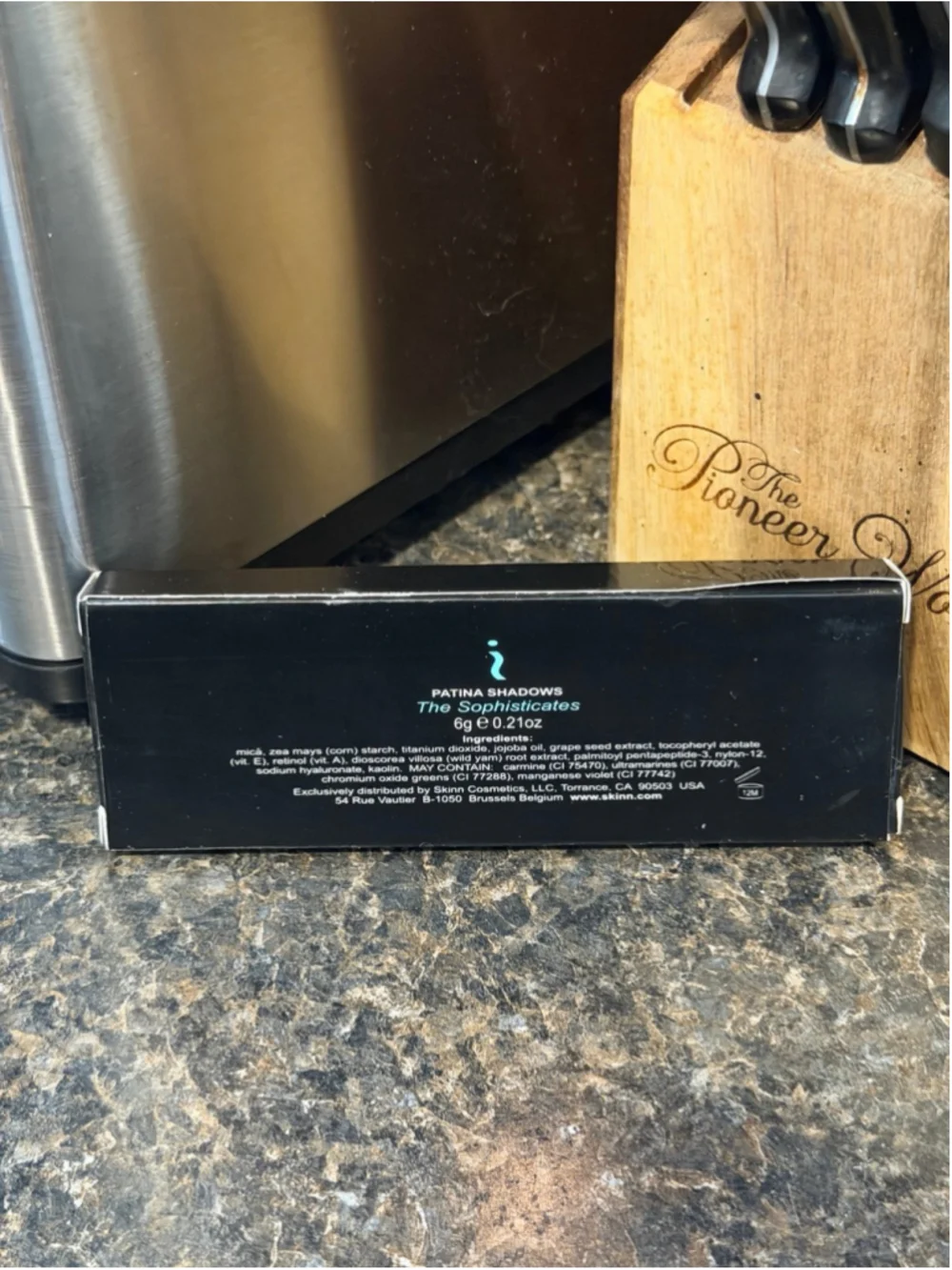 SKINN by Dimitri James 6 Shade Eyeshadow Palette NEW